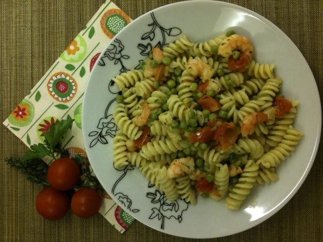 Fusilli with Peas, Shrimp and Cherry Tomato Recipe