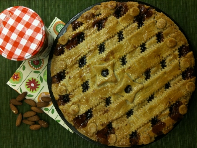 Spiced Almond and Strawberry Jam Tart Recipe